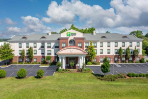 Holiday Inn Express - Tullahoma, an IHG Hotel